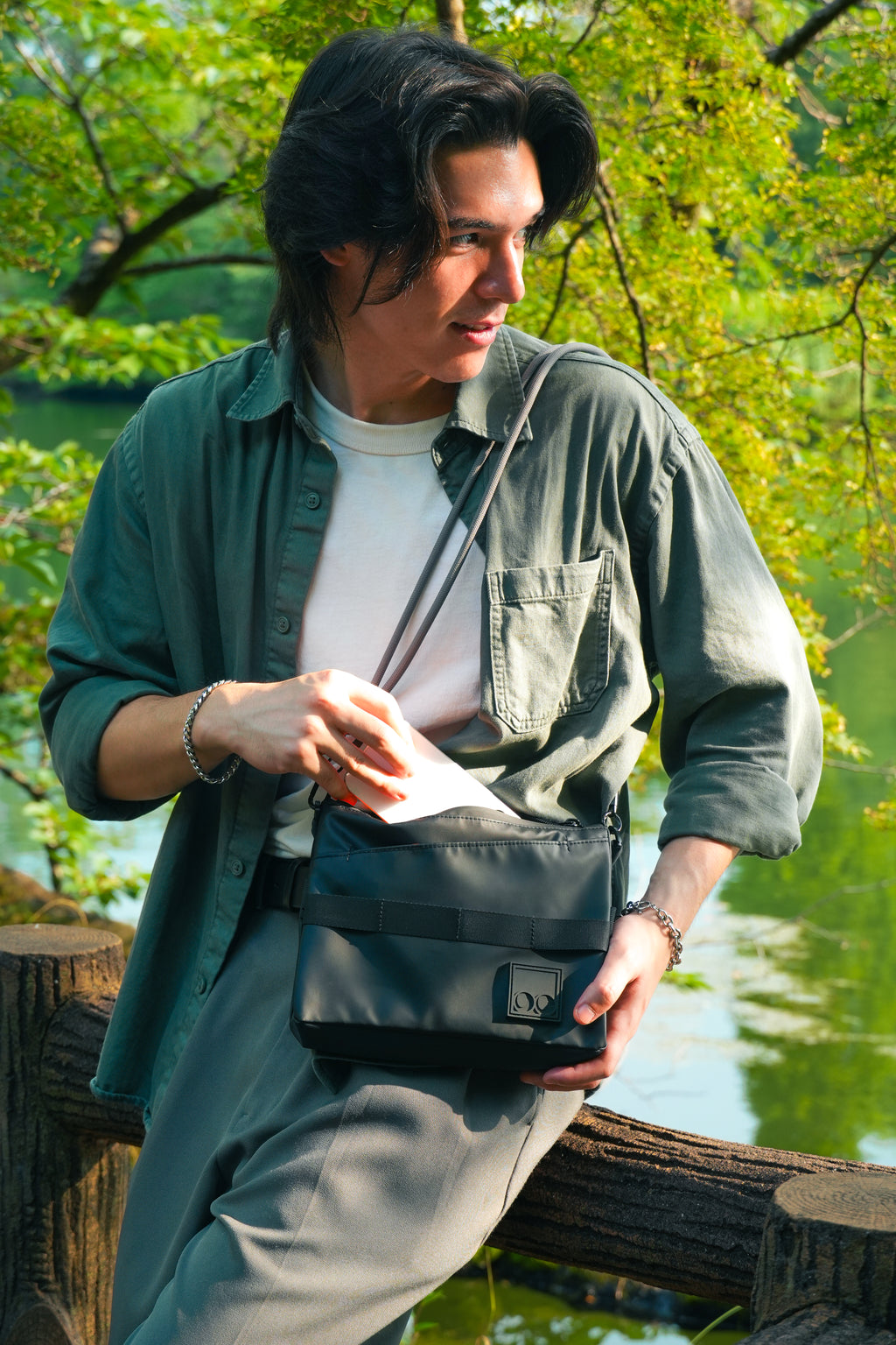 Curaators Everyday Crossbody